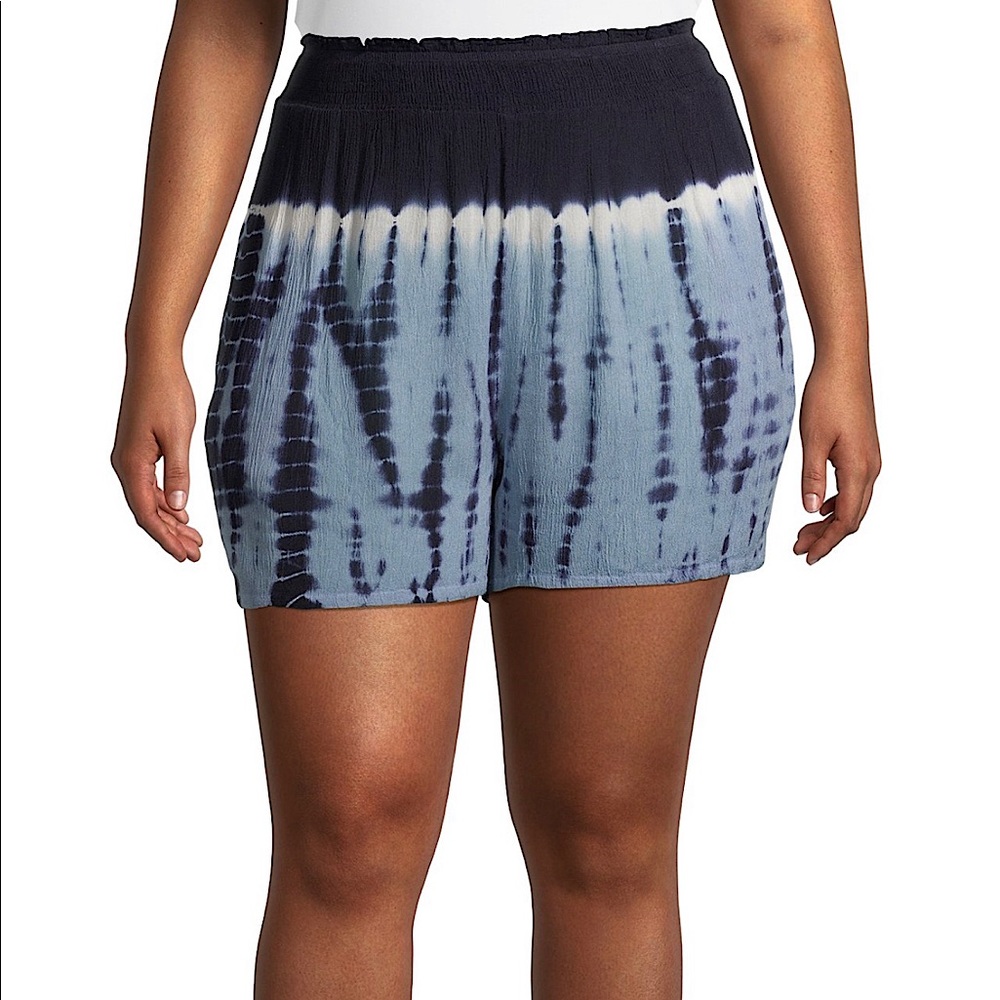 NWT Romantic Gypsy Plus Size Tie-Dye Shorts, 2X